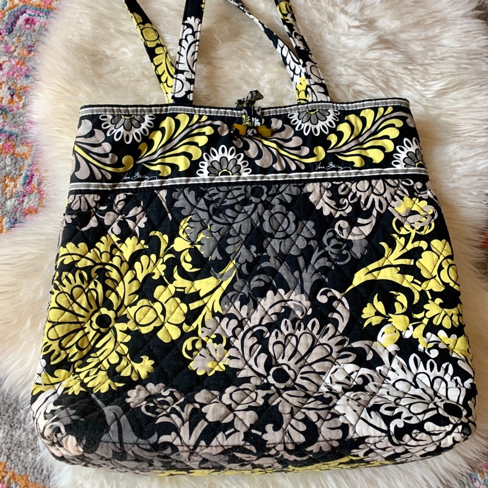 EUC Vera Bradley Baroque Tote Bag